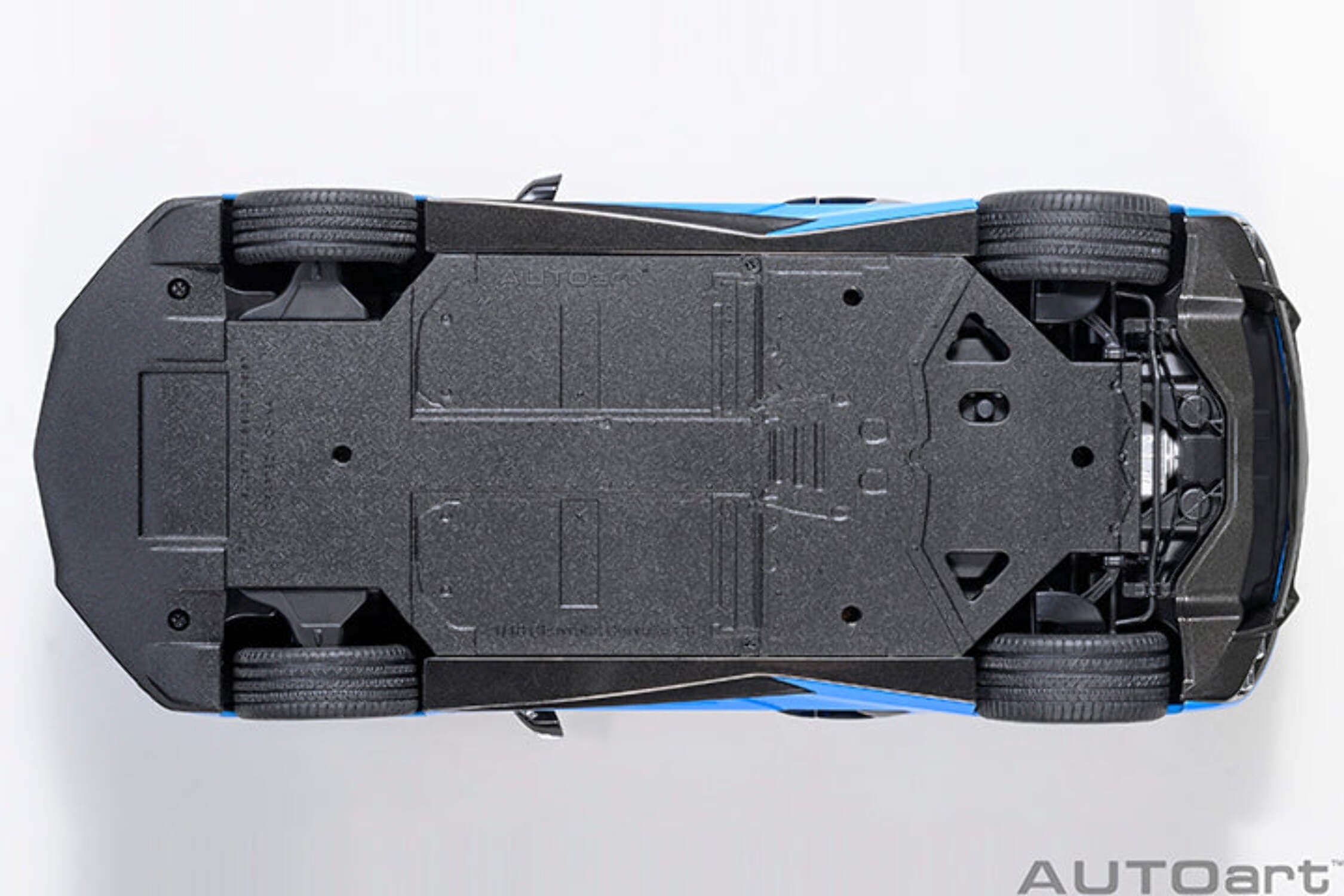 2020 Chevrolet Corvette C8 Stingray Rapid Blue 1/18 Model Car by Autoart