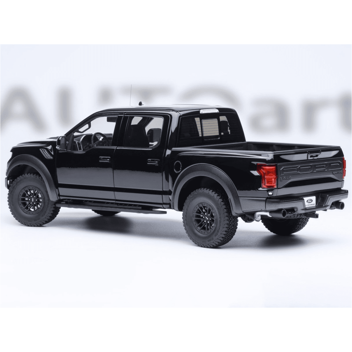 2019 Ford F-150 Raptor Pickup Truck Velocity Blue 1/18 Model Car by Autoart