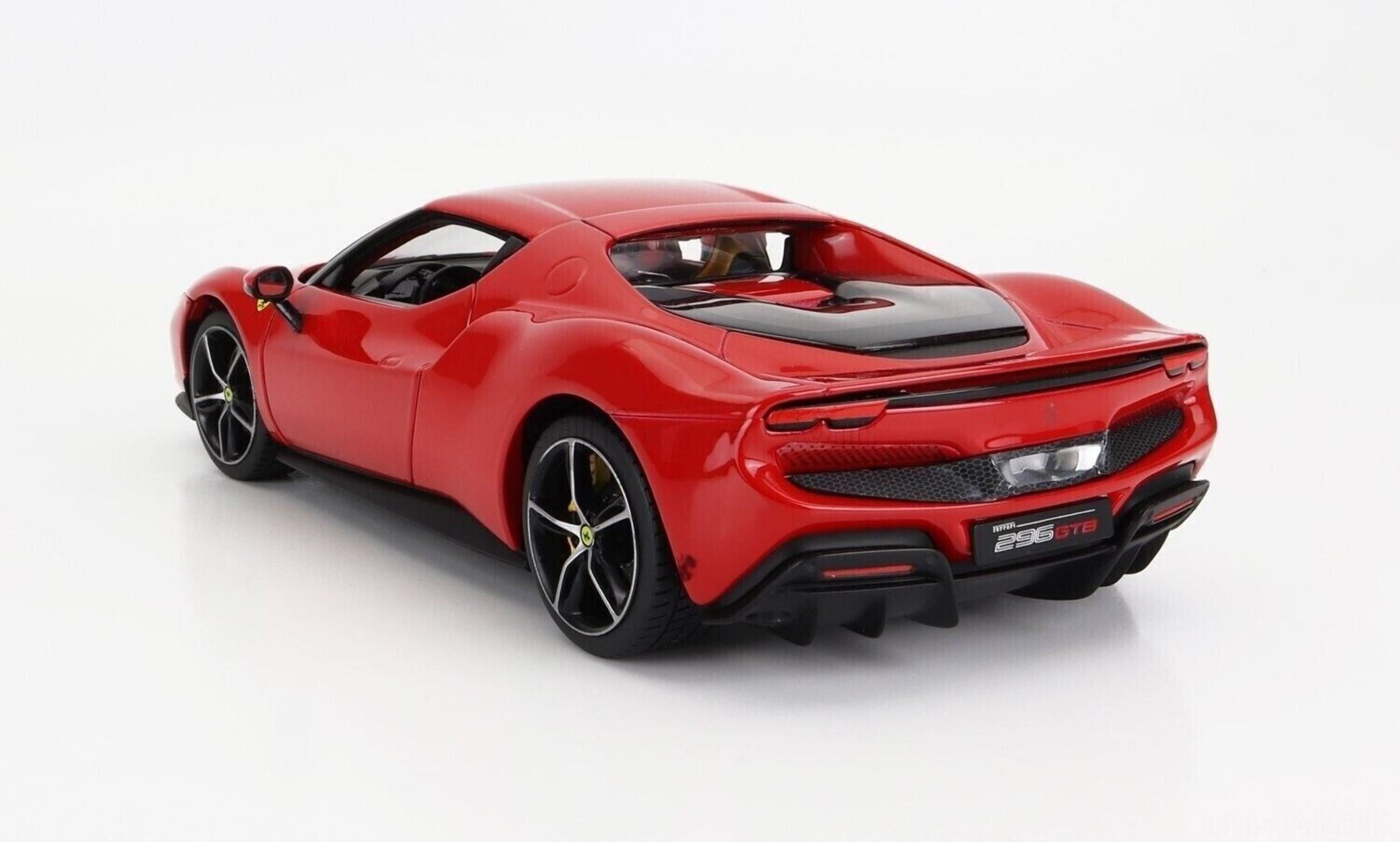 BBURAGO 1/18 - FERRARI 296 GTB Hybrid 380HP V6 - 2021
