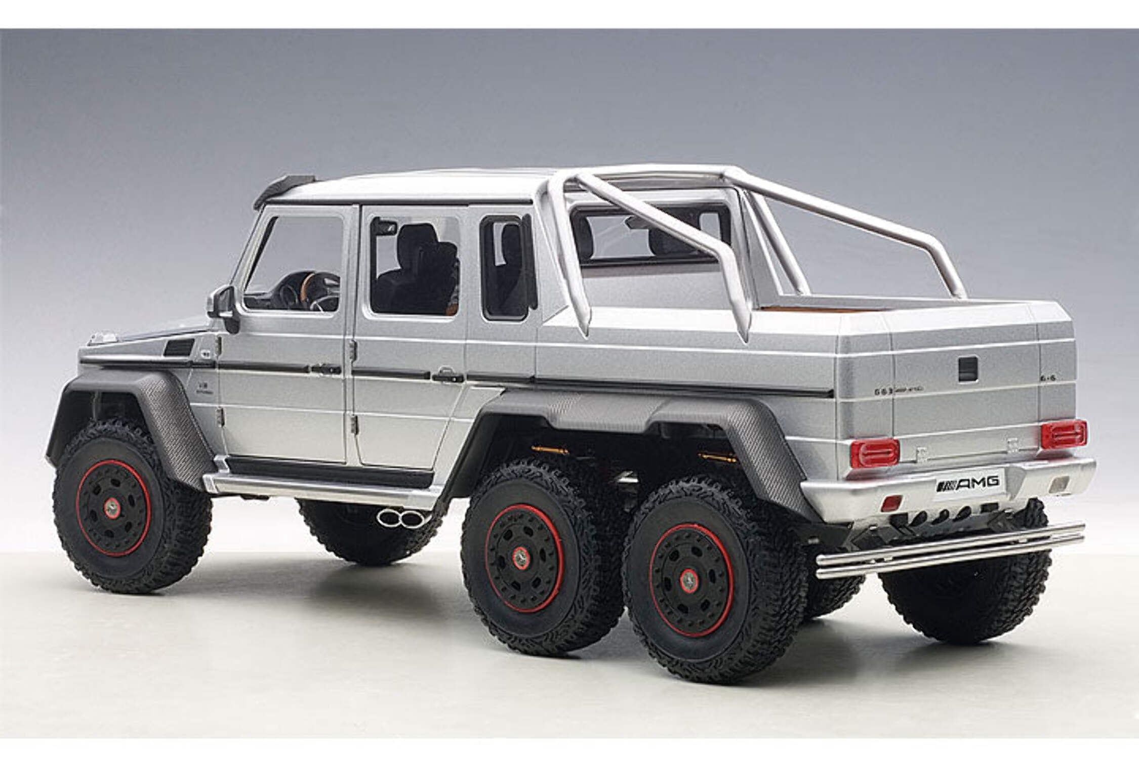 Mercedes G63 AMG 6X6 Silver 1/18 Model Car by Autoart