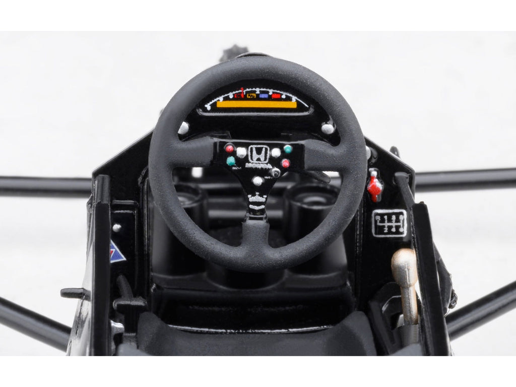 AUTOart 1:18 McLaren Honda MP4/6 - Japanese GP 1991 Ayrton Senna #1 (Without McLaren Logo)