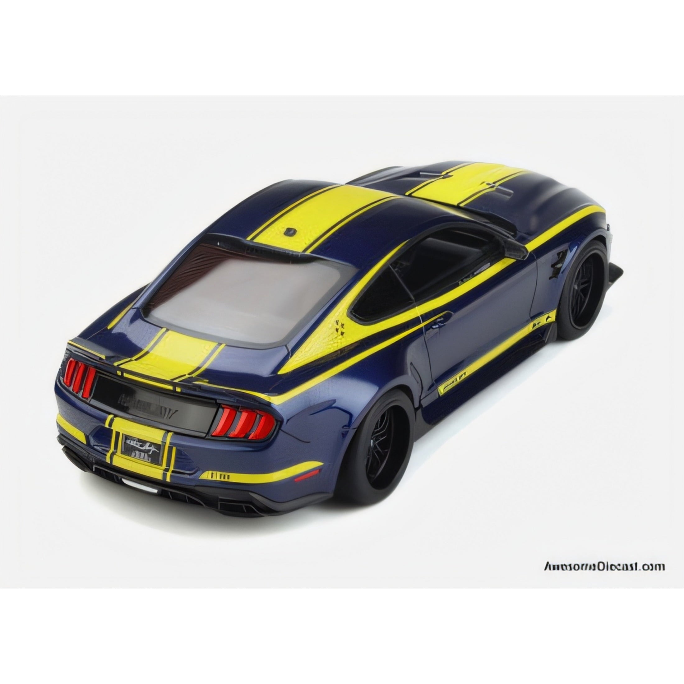 GT SPIRIT 1/18 - FORD Mustang Shelby Super Snake - 2021