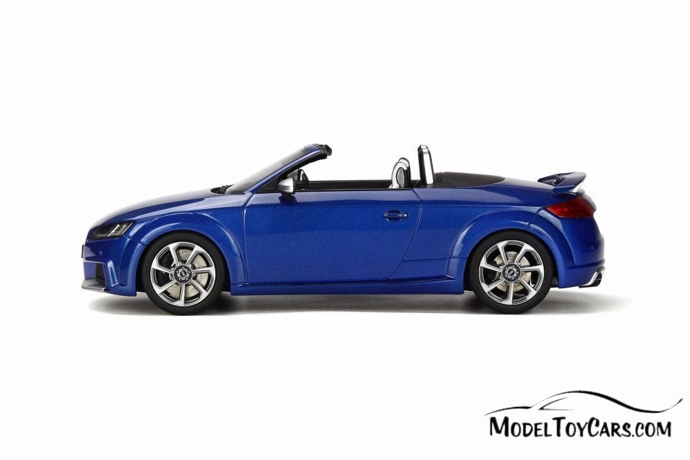 2016 Audi TT RS Roadster, Blue - GT Spirit GT209 - 1/18 scale Resin Model Toy Car