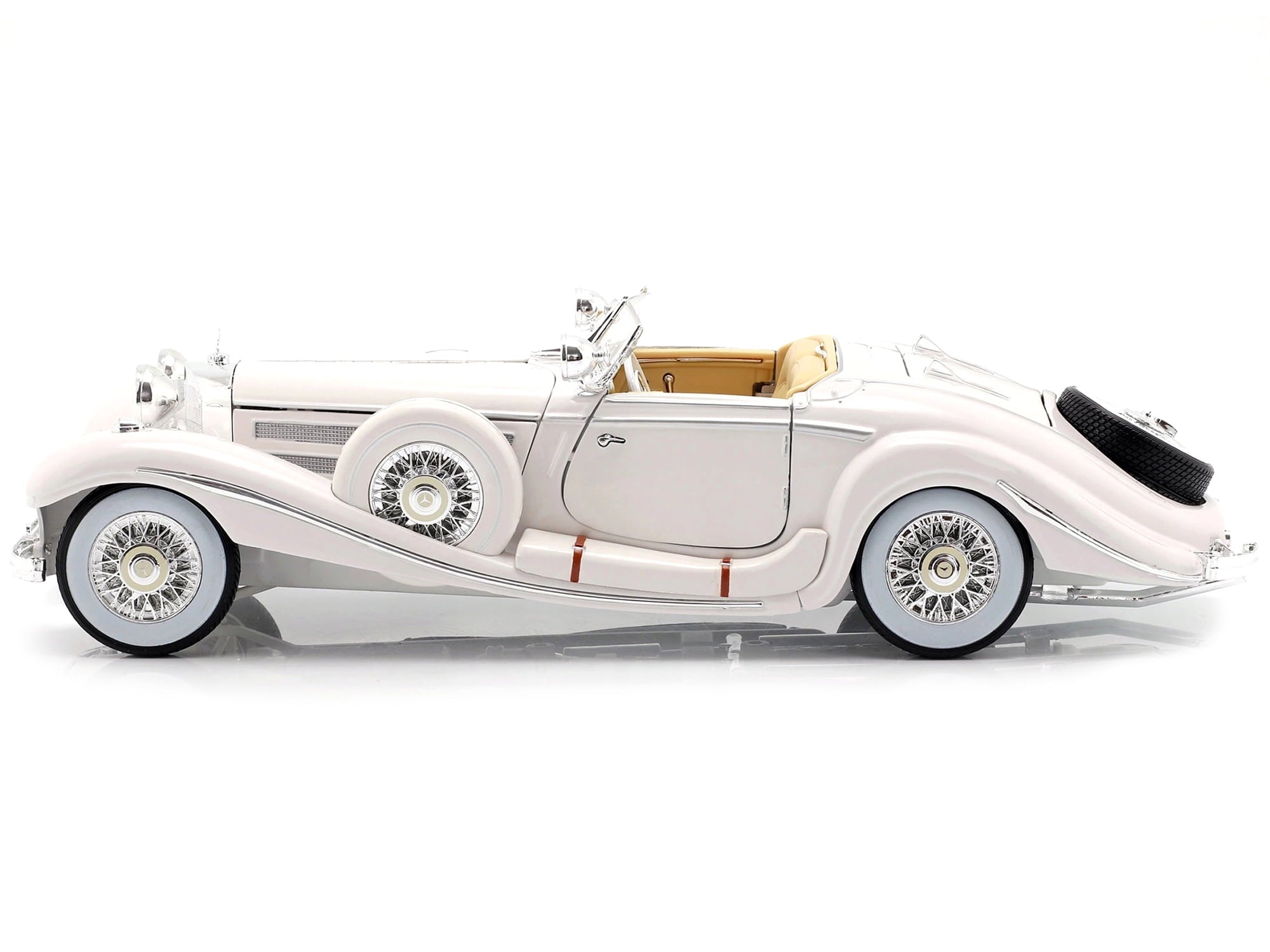 1936 Mercedes Benz 500 K Special Roadster White 1/18 Diecast Model Car by Maisto