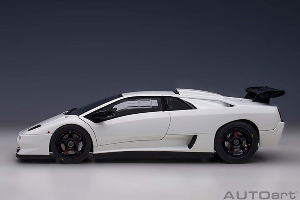 Lamborghini Diablo SV-R Impact White 1/18 Model Car by Autoart