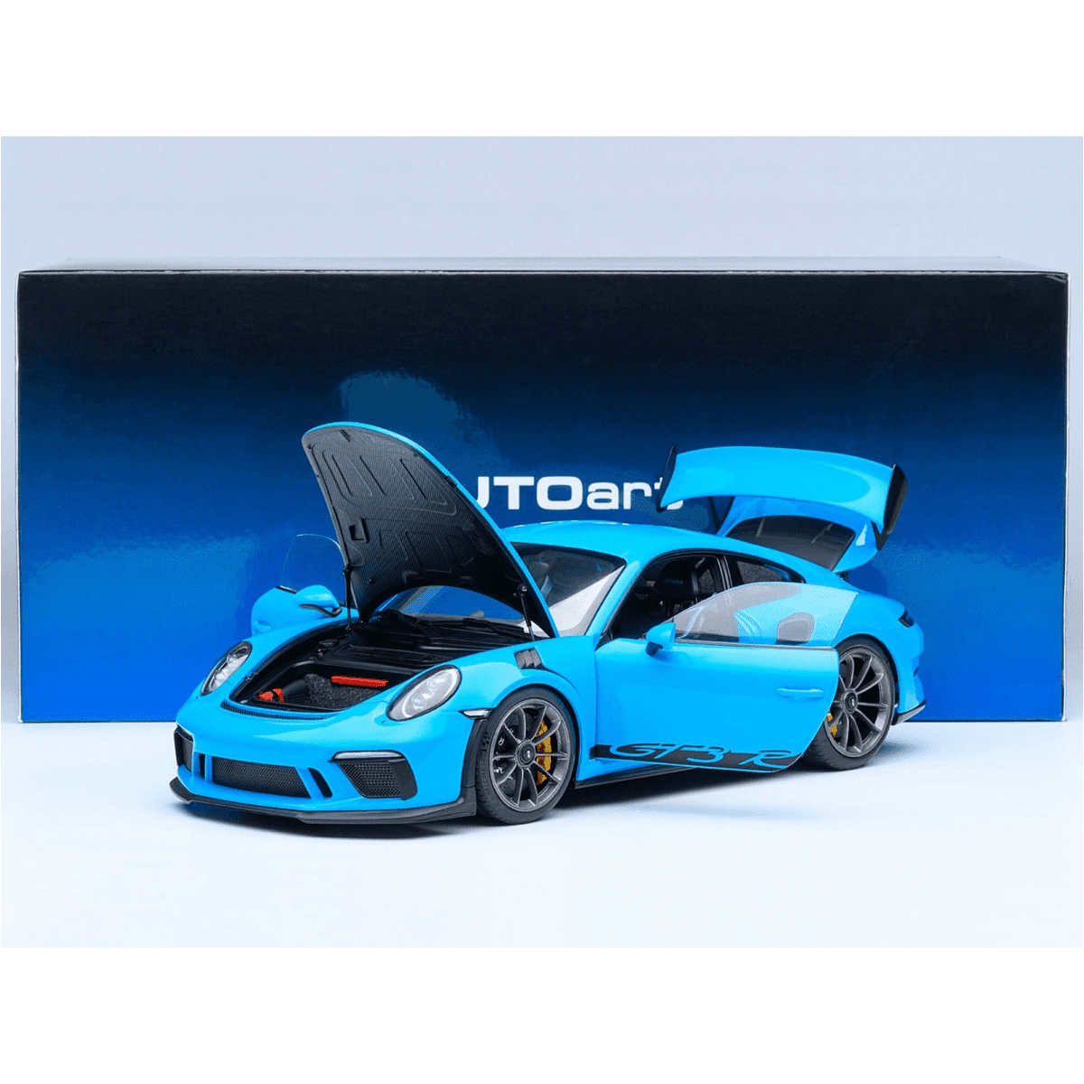 Porsche 911 (991.2) GT3 RS Riviera Blue 1/18 Model Car by Autoart
