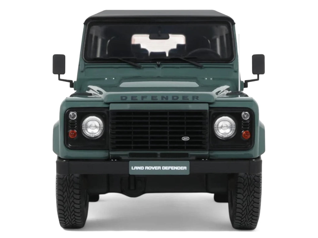 2016 Land Rover Defender 3 Station Wagon Green with Black Top 1/18 Model Car by GT Spirit