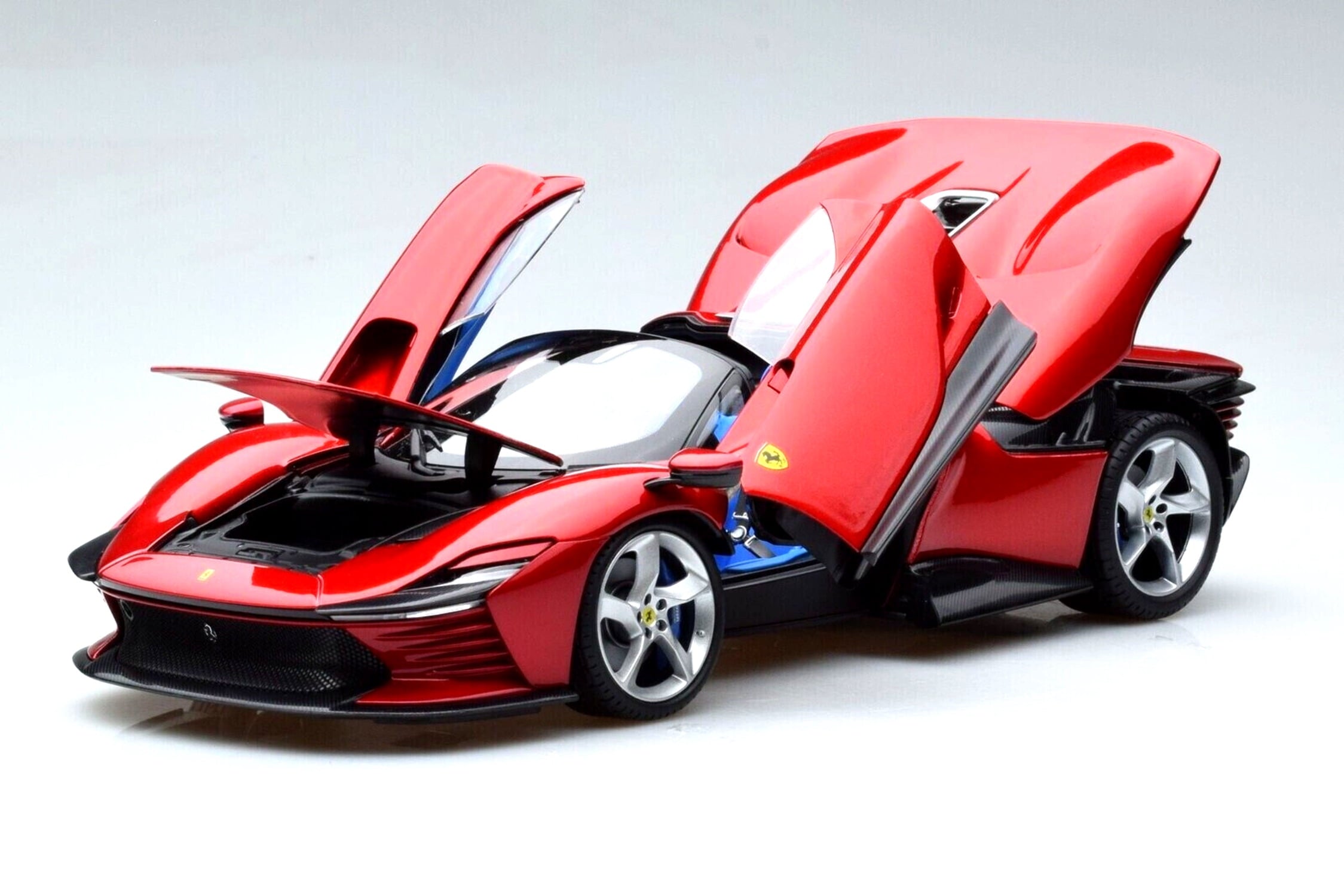 BBURAGO 1/18 - FERRARI Daytona SP3 Spider Open Version - 2022