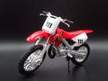 Open Box HONDA CR250R DIRT BIKE MOTORCYCLE RED 1/18 SCALE DIORAMA DIECAST MODEL BIKE
