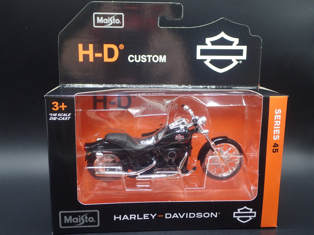 2002 02 FXSTB NIGHT TRAIN HARLEY DAVIDSON MOTORCYCLE MAISTO SERIES 45 1:18 MODEL