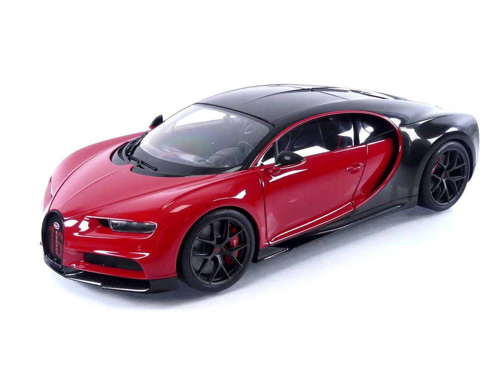 2019 Bugatti Chiron Sport Italian Red and Carbon Black 1/18 Model Car by Autoart
