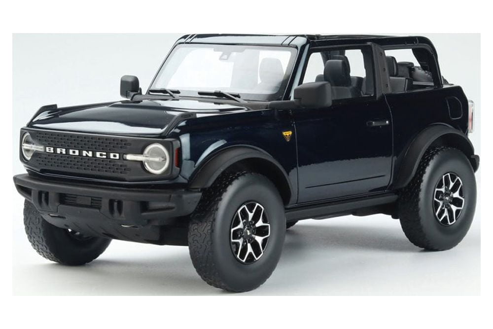 2022 Ford Bronco Badlands Edition Open Top, Dark Blue - GT Spirit US050 - 1/18 scale Resin Car