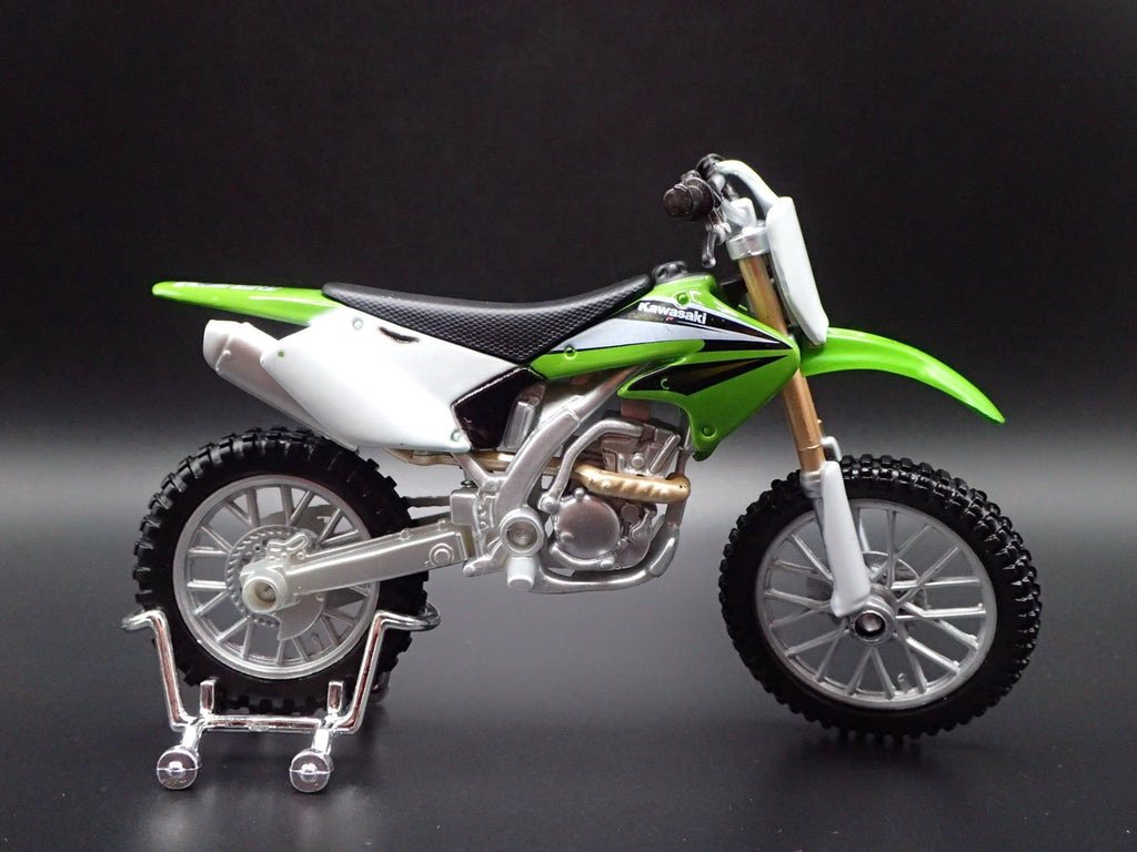 Open Box KAWASAKI KX 250F DIRT BIKE MOTORCYCLE GREEN 1/18 SCALE DIECAST MODEL BIKE