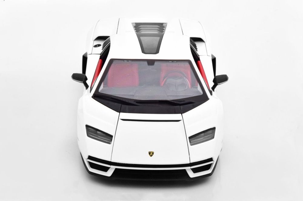 Lamborghini Countach LPI 800-4, White - Maisto 31459W - 1/18 scale Diecast Model Toy Car