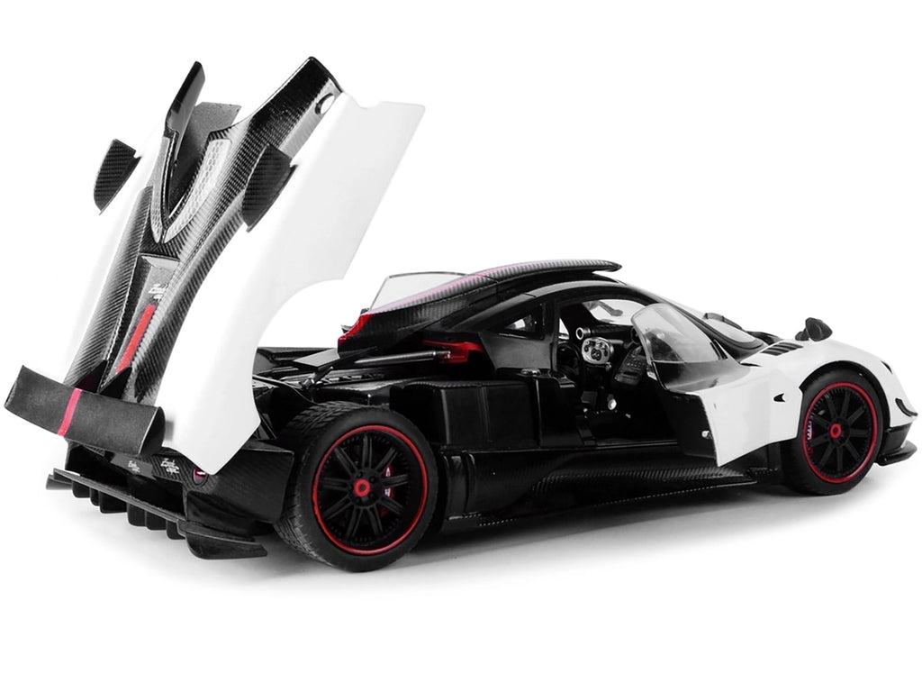 Pagani Zonda 5 Cinque White and Black 1/18 Diecast Model Car by Motormax