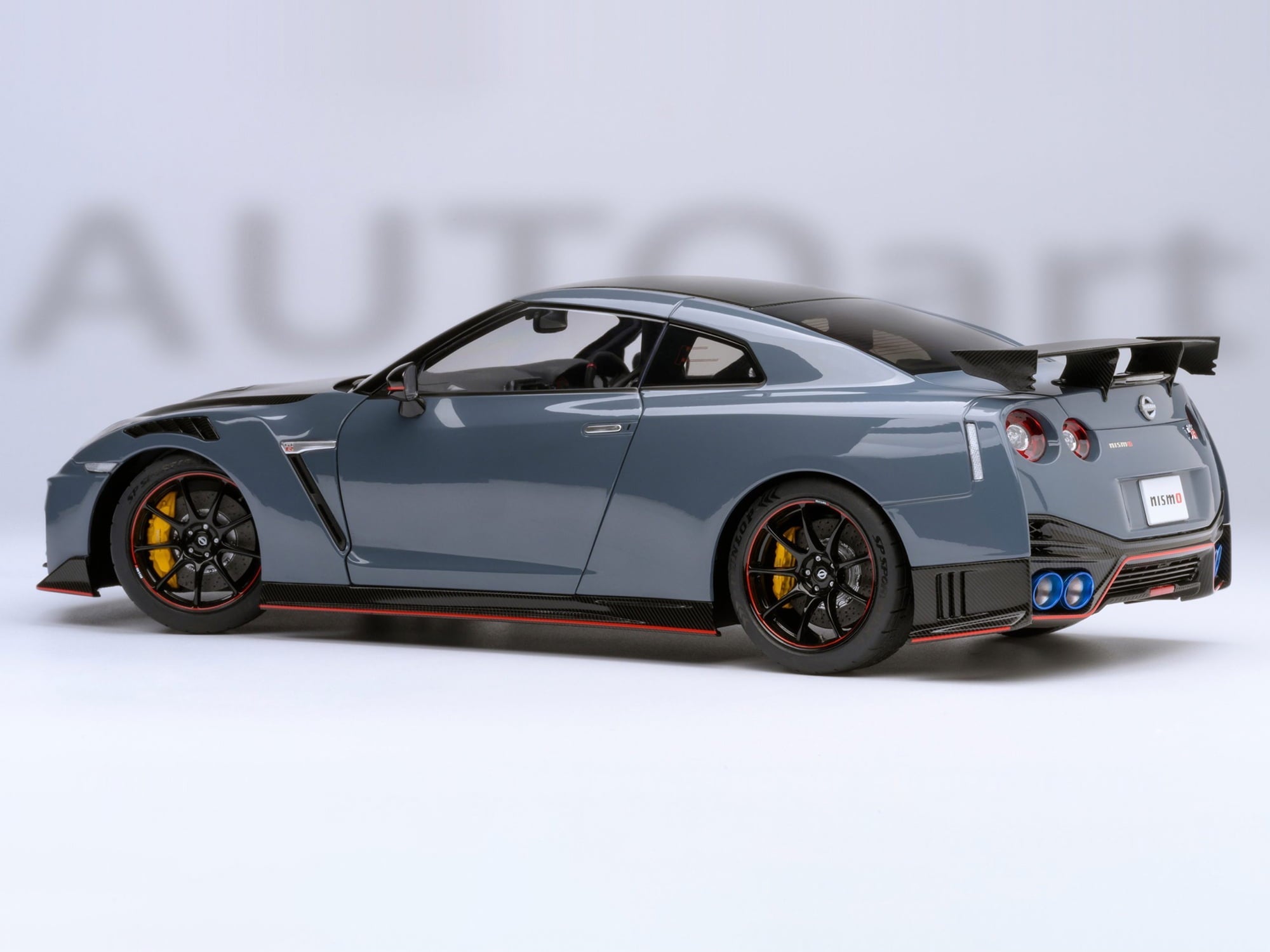 2022 Nissan GT-R (R35) Nismo Special Edition RHD Nismo Stealth Gray with Carbon Hood and Top 1/18 Model Car by Autoart