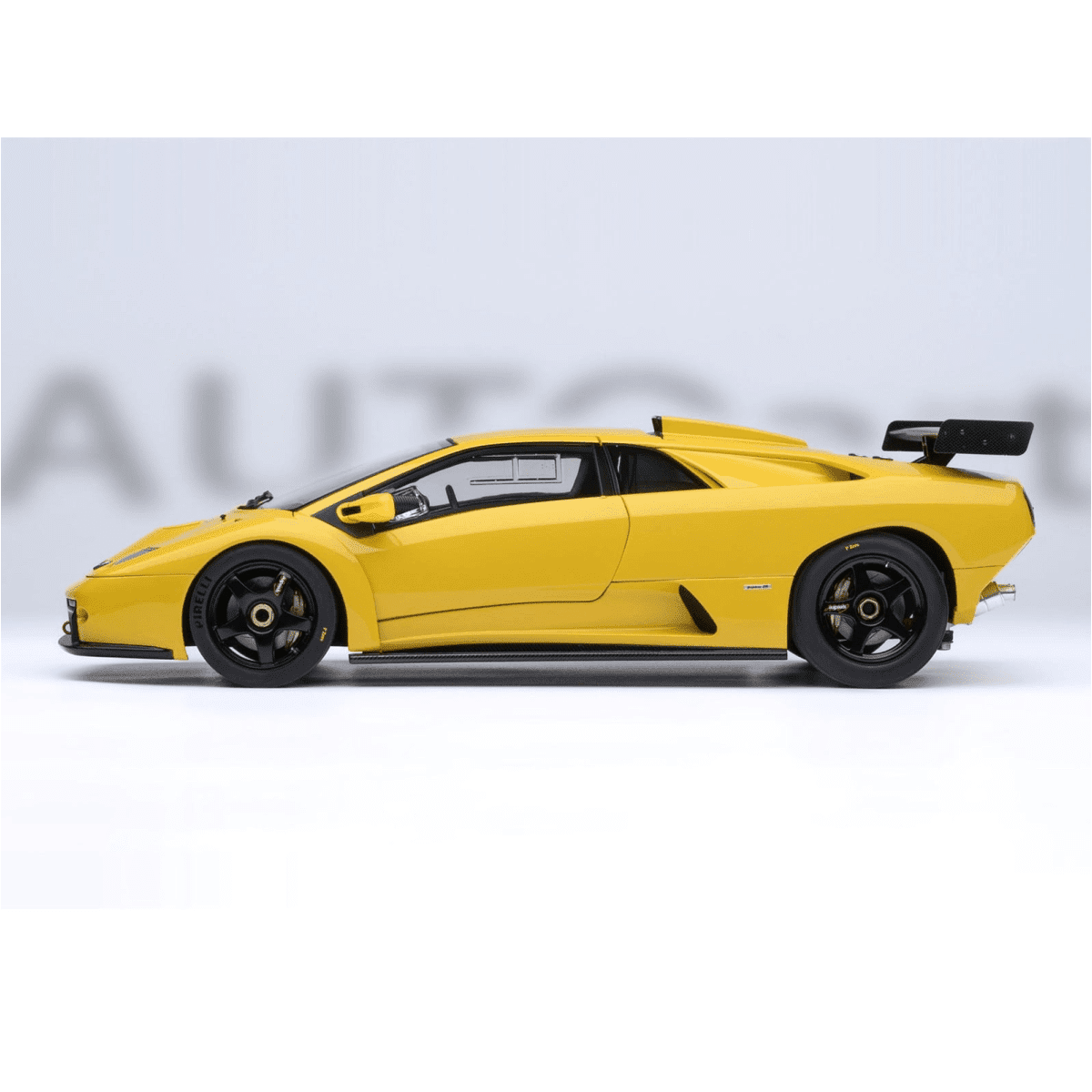 Lamborghini Diablo GTR Superfly Yellow 1/18 Diecast Model Car by Autoart