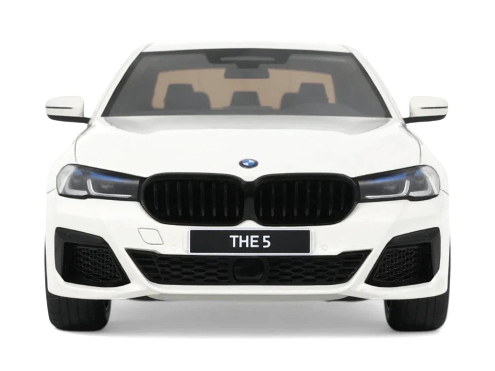 2023 BMW 545e xDrive M Sport Alpine White 1/18 Model Car by GT Spirit
