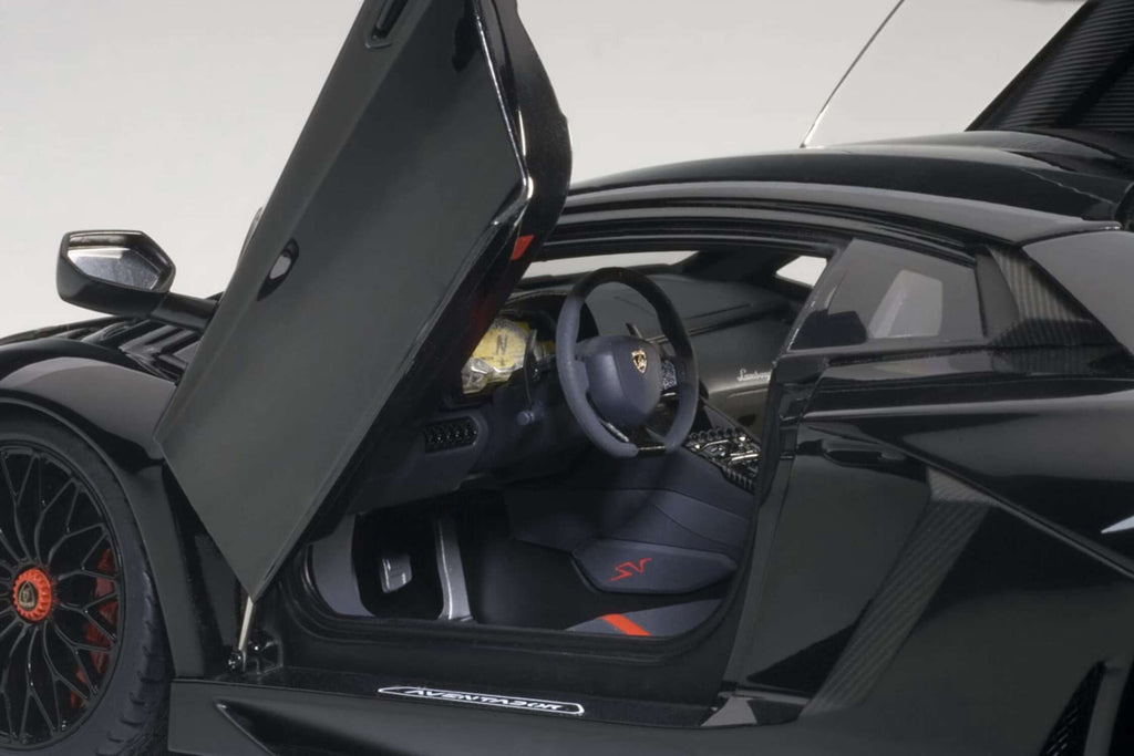 Autoart 74556 Lamborghini Aventador LP750-4 SV Nero Aldebaran-Gloss Black 1-18 Scale Model Car
