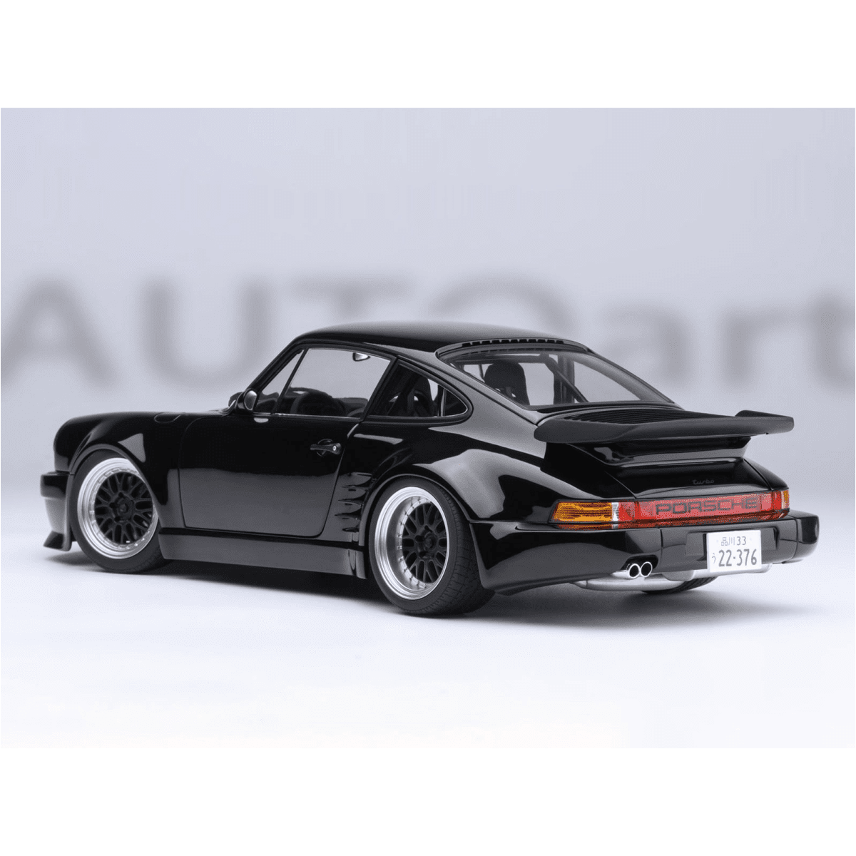 Porsche 911 (930) Turbo "Blackbird" Black "Wangan Midnight - Comic #1 Version" Manga 1/18 Model Car by Autoart