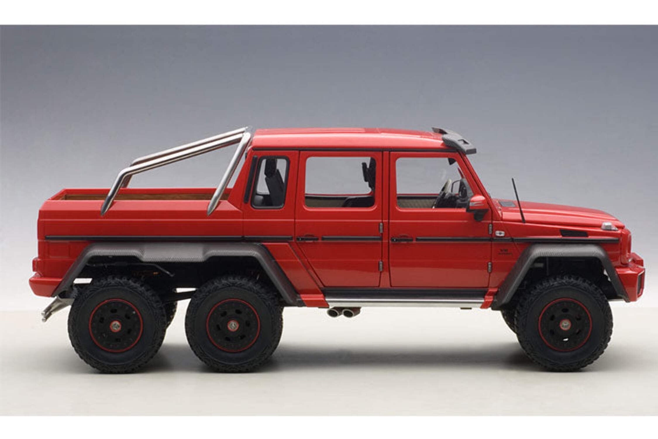 Mercedes G63 AMG 6X6 Red 1/18 Model Car by Autoart