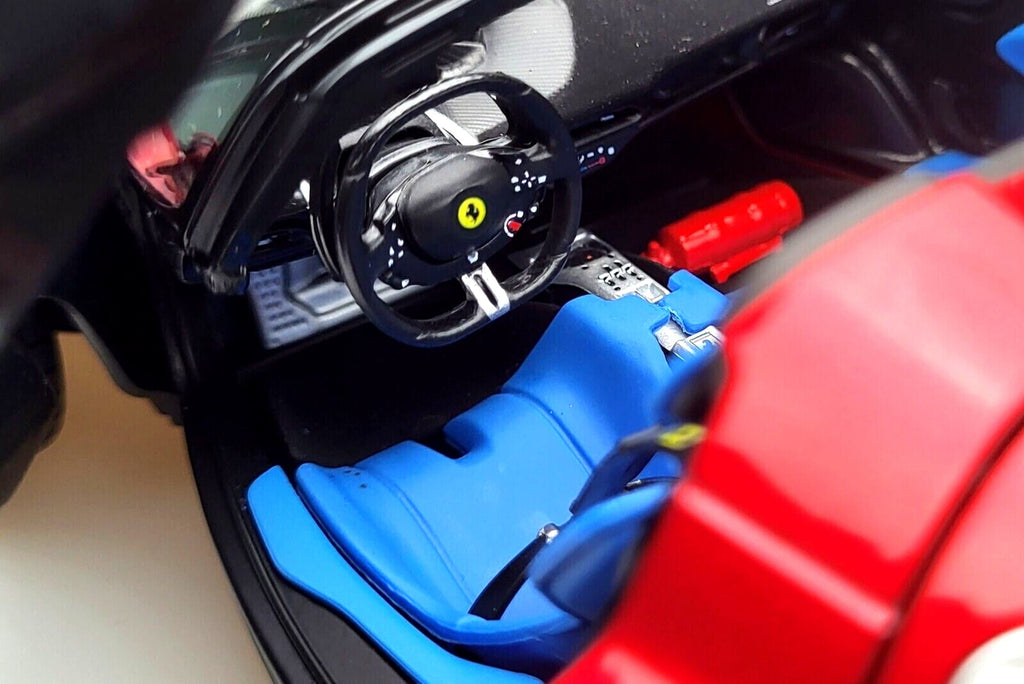 BBURAGO 1/18 - FERRARI Daytona SP3 Spider Open Version - 2022