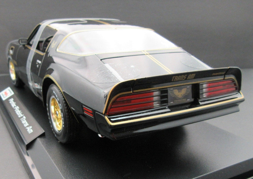 Maisto SE 1978 Pontiac Firebird Trans Am, 1:18, Black