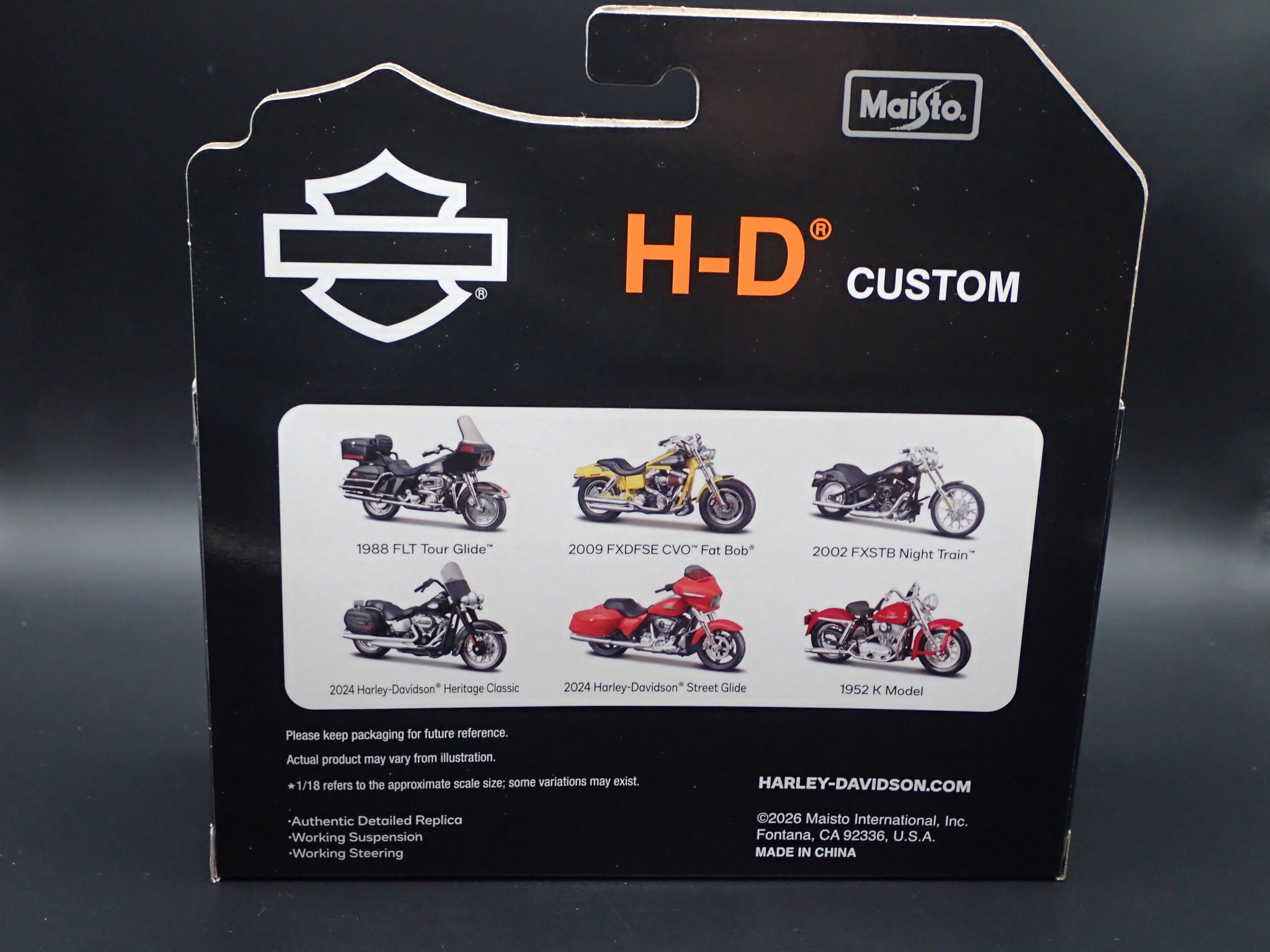 1988 FLT TOUR GLIDE HARLEY DAVIDSON MOTORCYCLE SERIES 45 1/18 DIECAST MODEL