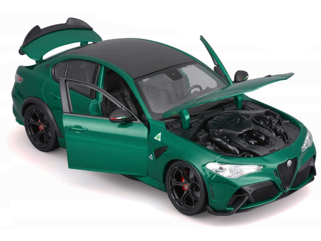 Alfa Romeo Giulia GTA Green Metallic with Carbon Top 1/18 Die Cast Model Car by Bburago