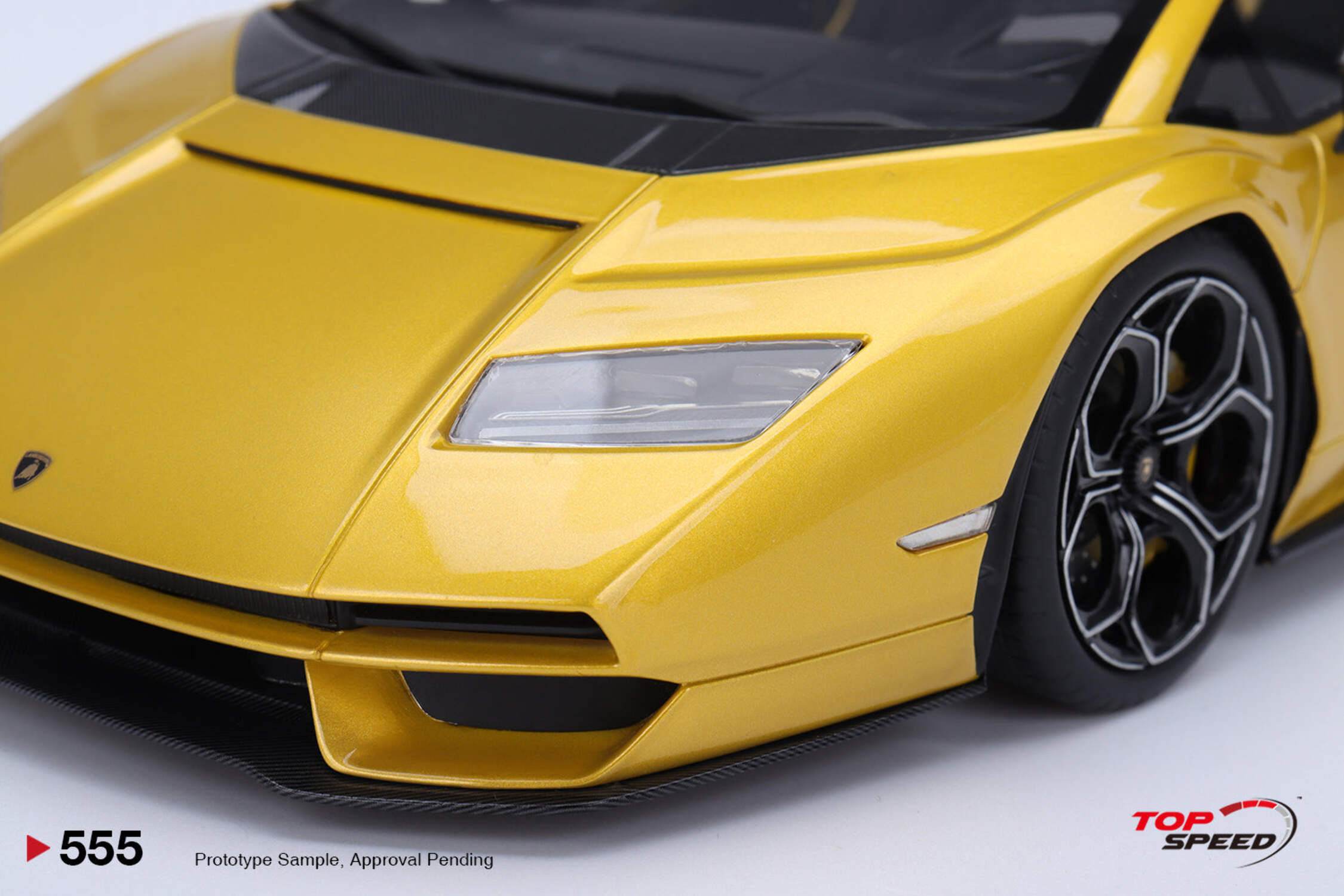 Lamborghini Countach LPI 800-4 New Giallo Orion Gold Metallic 1/18 Model Car by Top Speed