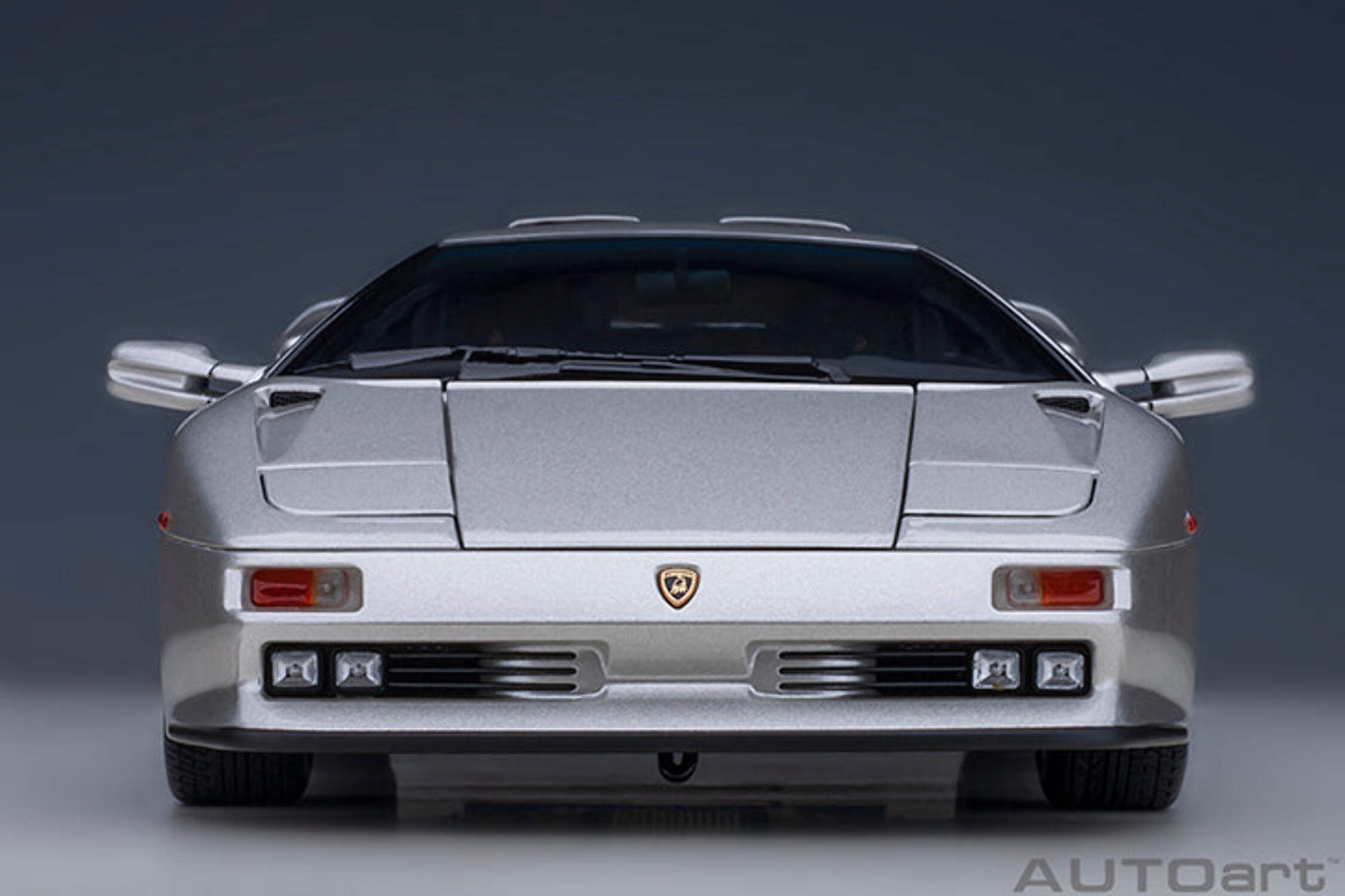 Autoart 79143 1-18 Scale Lamborghini Diablo Se30 Jota Titanio Model Car, Metallic Silver