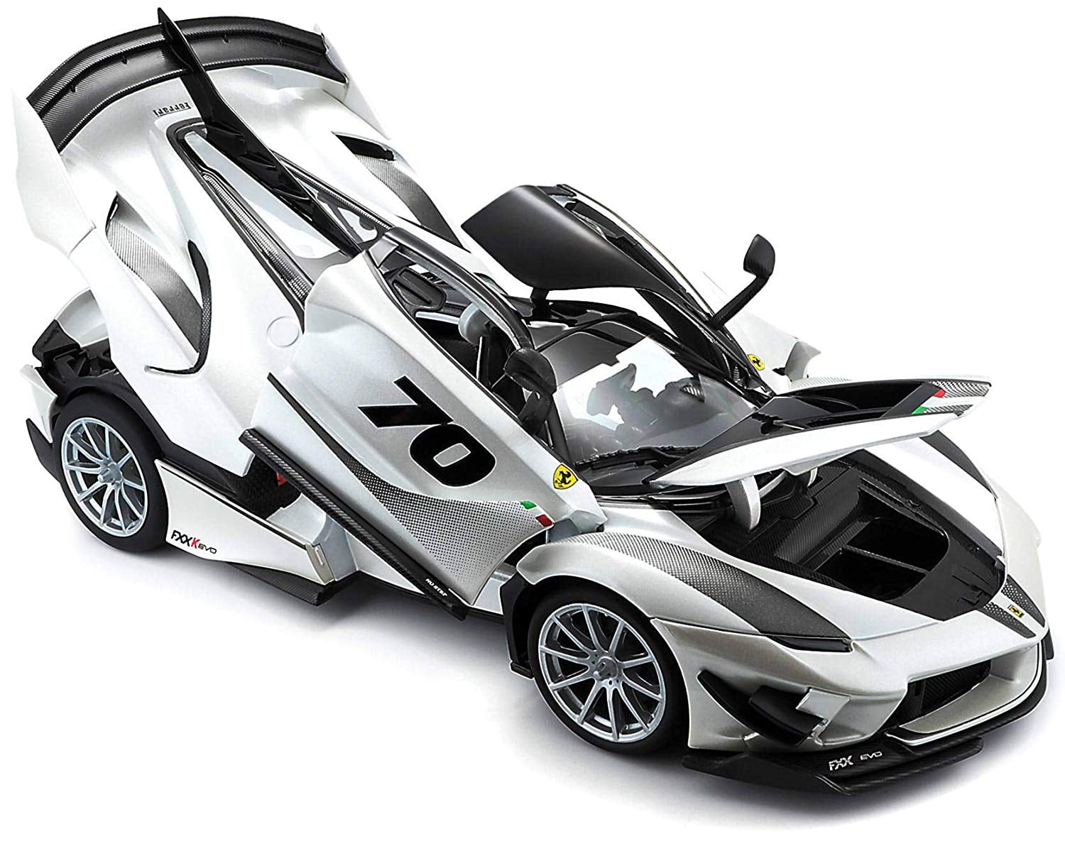 Ferrari FXX-K Evo #70 White 1/18 Diecast Model Car by Bburago