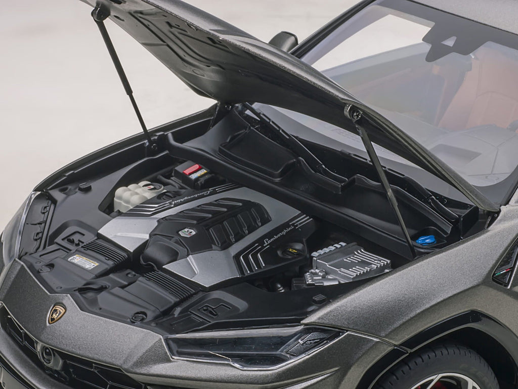 Lamborghini Urus Grigio Lynx Gray Metallic 1/18 Model Car by Autoart