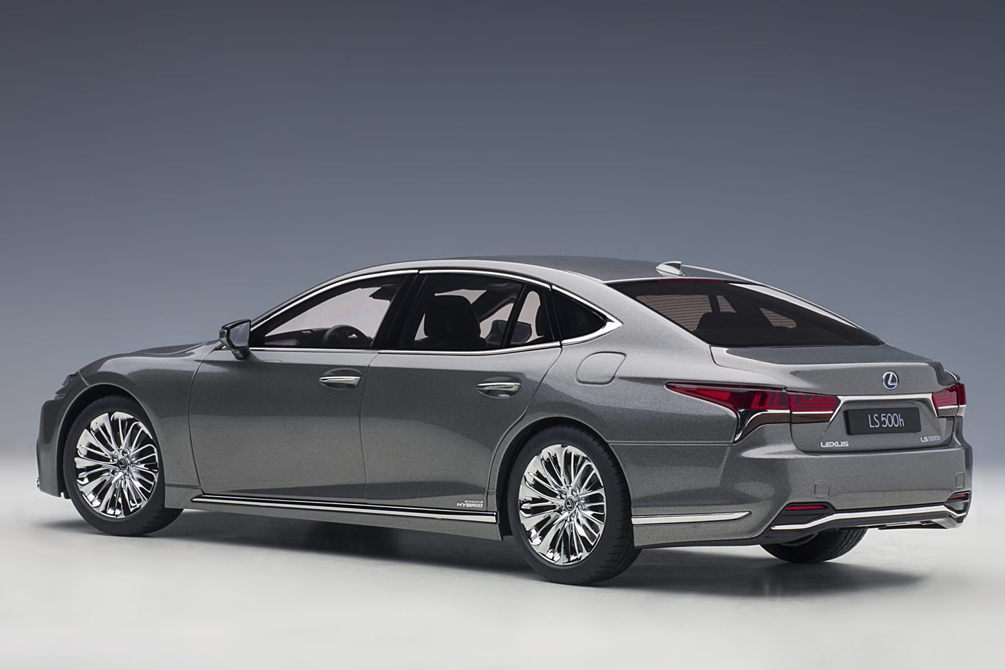 Lexus LS500h Manganese Luster Gray Metallic with Crimson and Black Interior 1/18 Model Car by Autoart