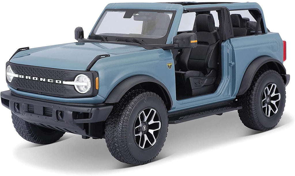2021 Ford Bronco Badlands Blue "Special Edition" 1/18 Diecast Model Car by Maisto