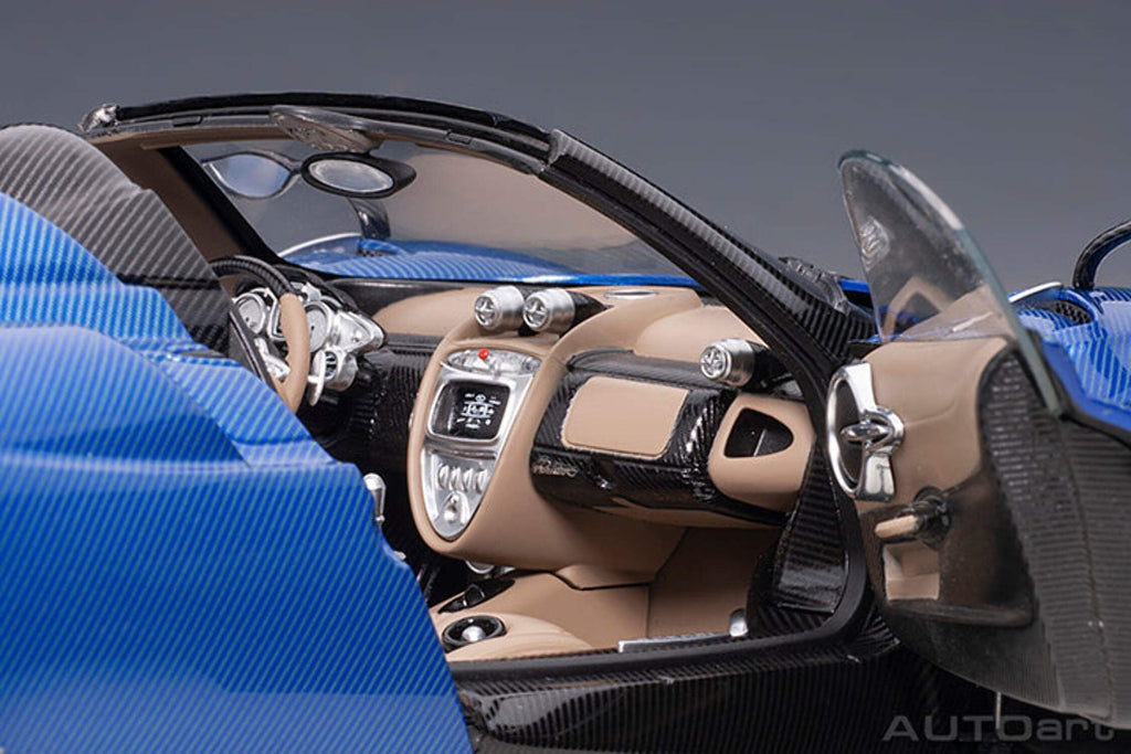 Pagani Huayra Roadster Blue Tricolore Carbon Fiber with Black Top with Luggage Set 1/18 Scale Model Car by Autoart