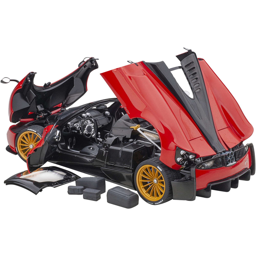Pagani Huayra Roadster Verde Firenze Green Metallic and Carbon with Luggage Set 1/18 Model Car by Autoart