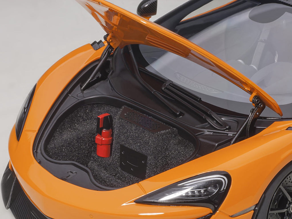 McLaren 600LT Myan Orange and Carbon 1/18 Scale Model Car by Autoart