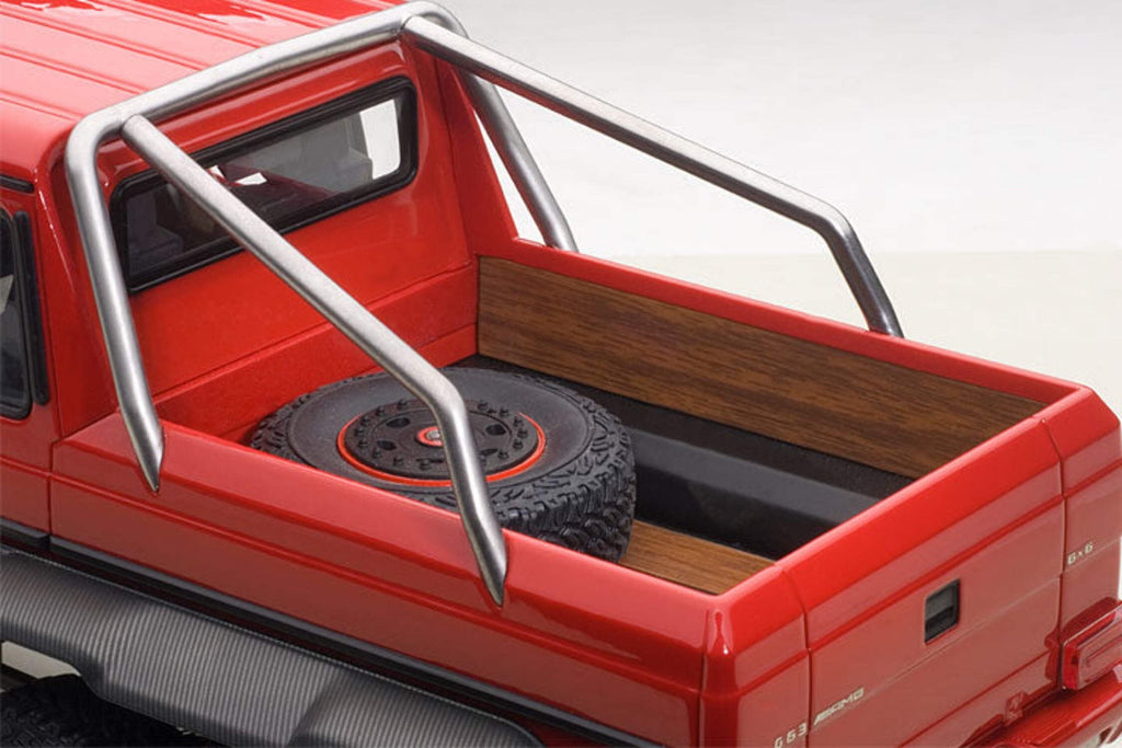 Mercedes G63 AMG 6X6 Red 1/18 Model Car by Autoart