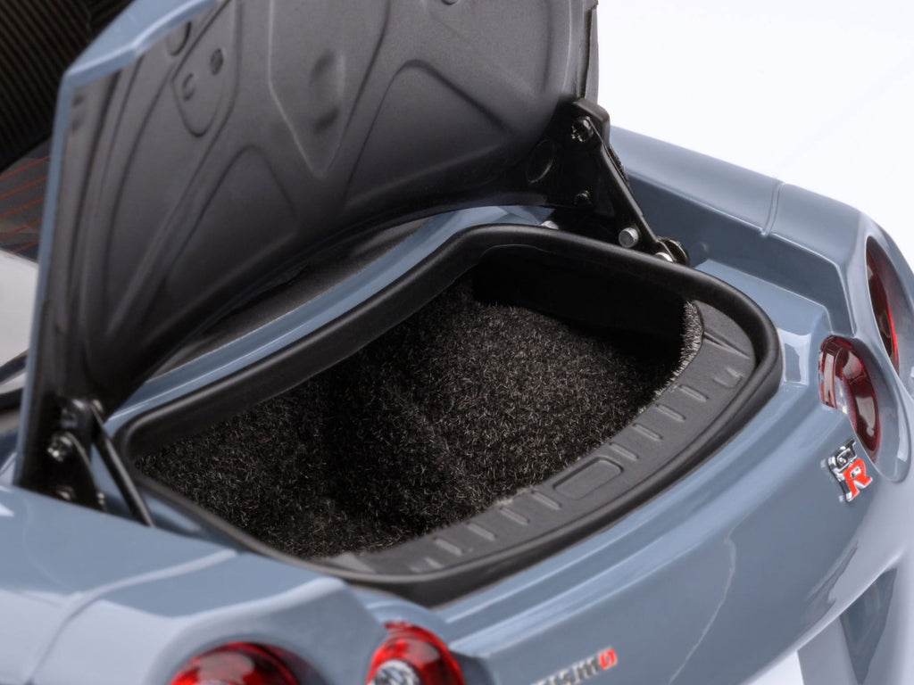 2022 Nissan GT-R (R35) Nismo Special Edition RHD Nismo Stealth Gray with Carbon Hood and Top 1/18 Model Car by Autoart