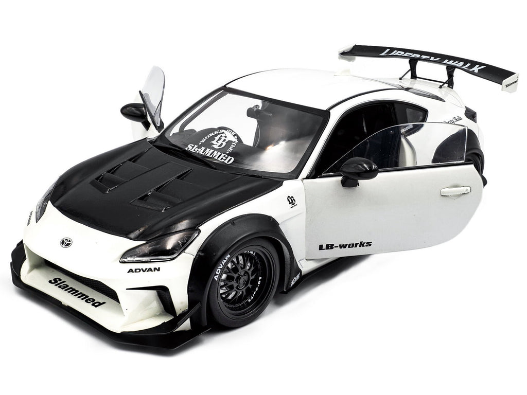 2024 Toyota GR86 w/Liberty Walk Body Kit, Pearl White - Solido S1813602 - 1/18 Scale Diecast Model Car