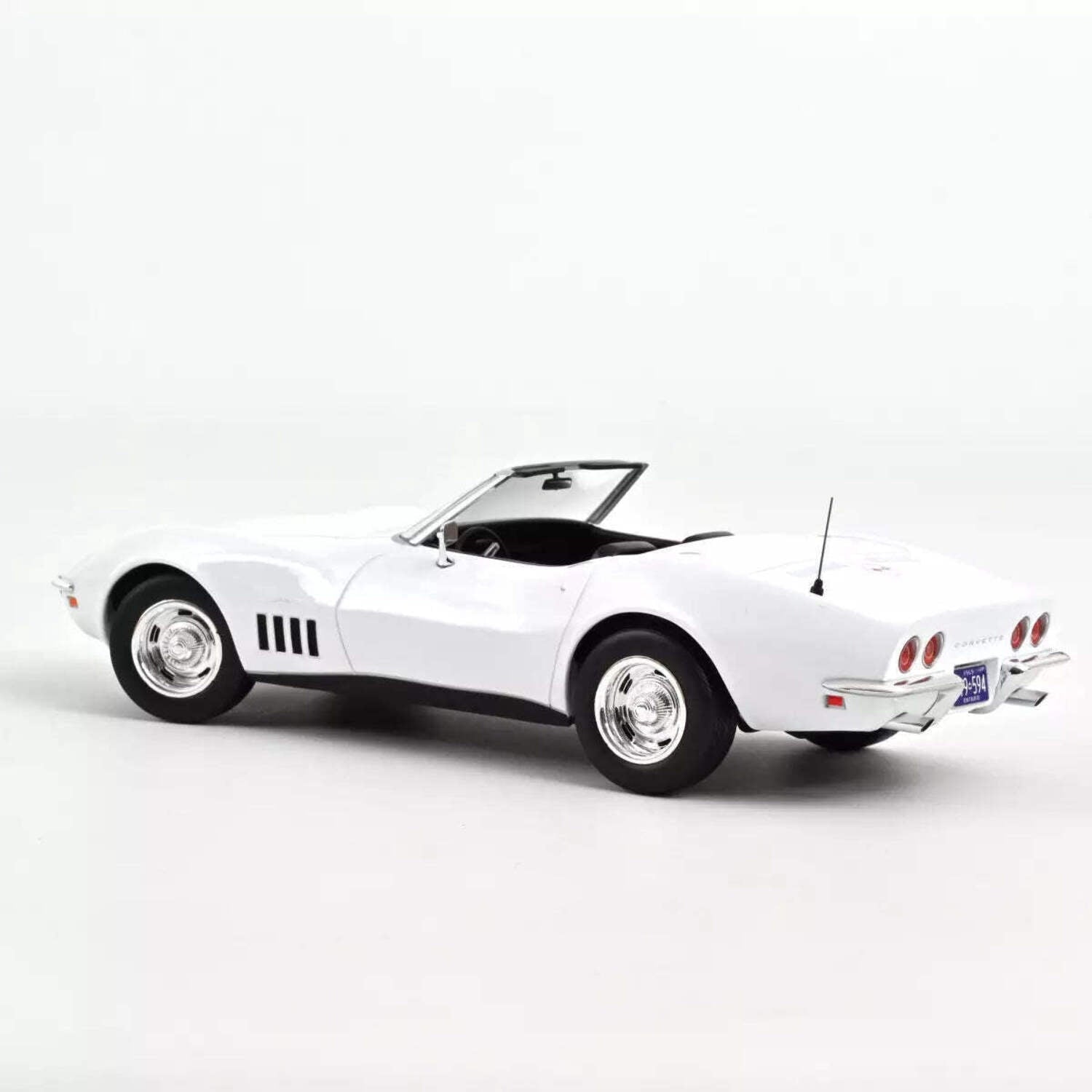 1969 Chevrolet Corvette Convertible Can Am White 1/18 Diecast Model Car by Norev