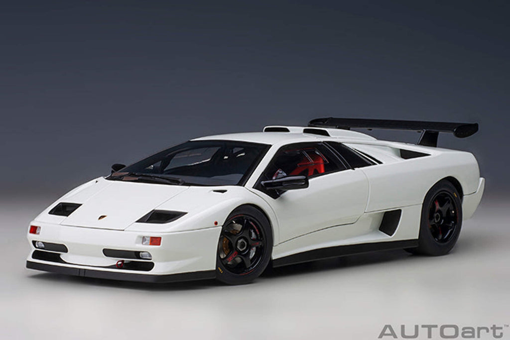 Lamborghini Diablo SV-R Impact White 1/18 Model Car by Autoart