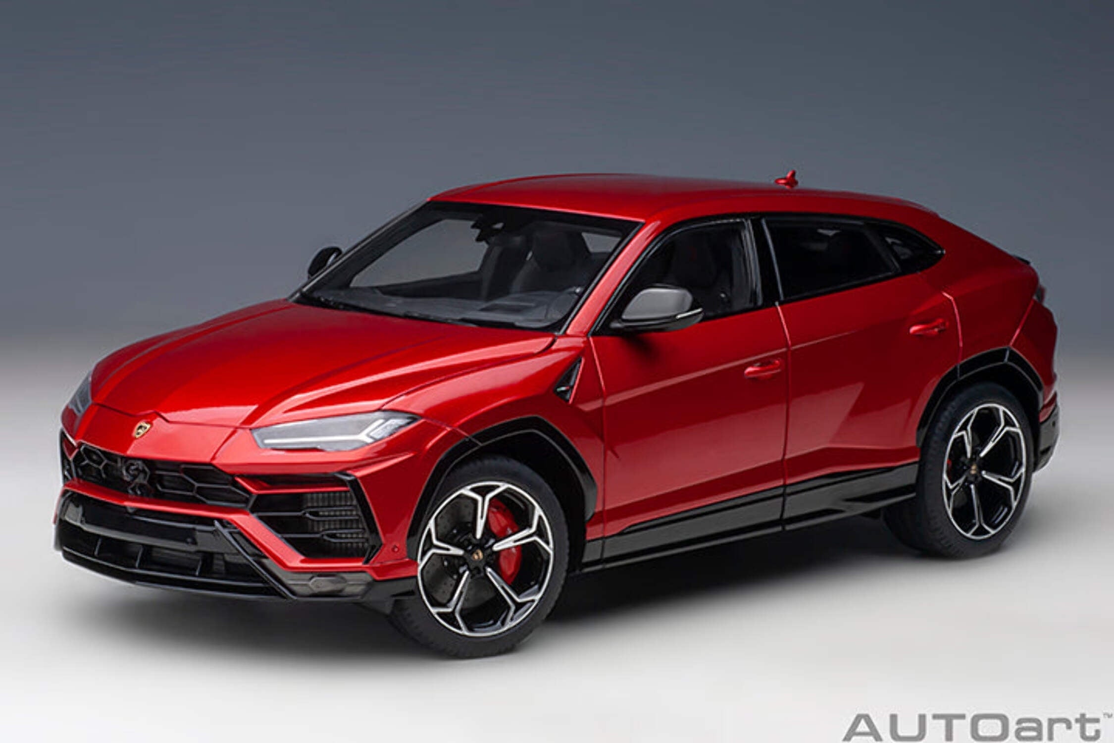 Lamborghini Urus Rosso Efesto Pearl Red 1/18 Model Car by Autoart