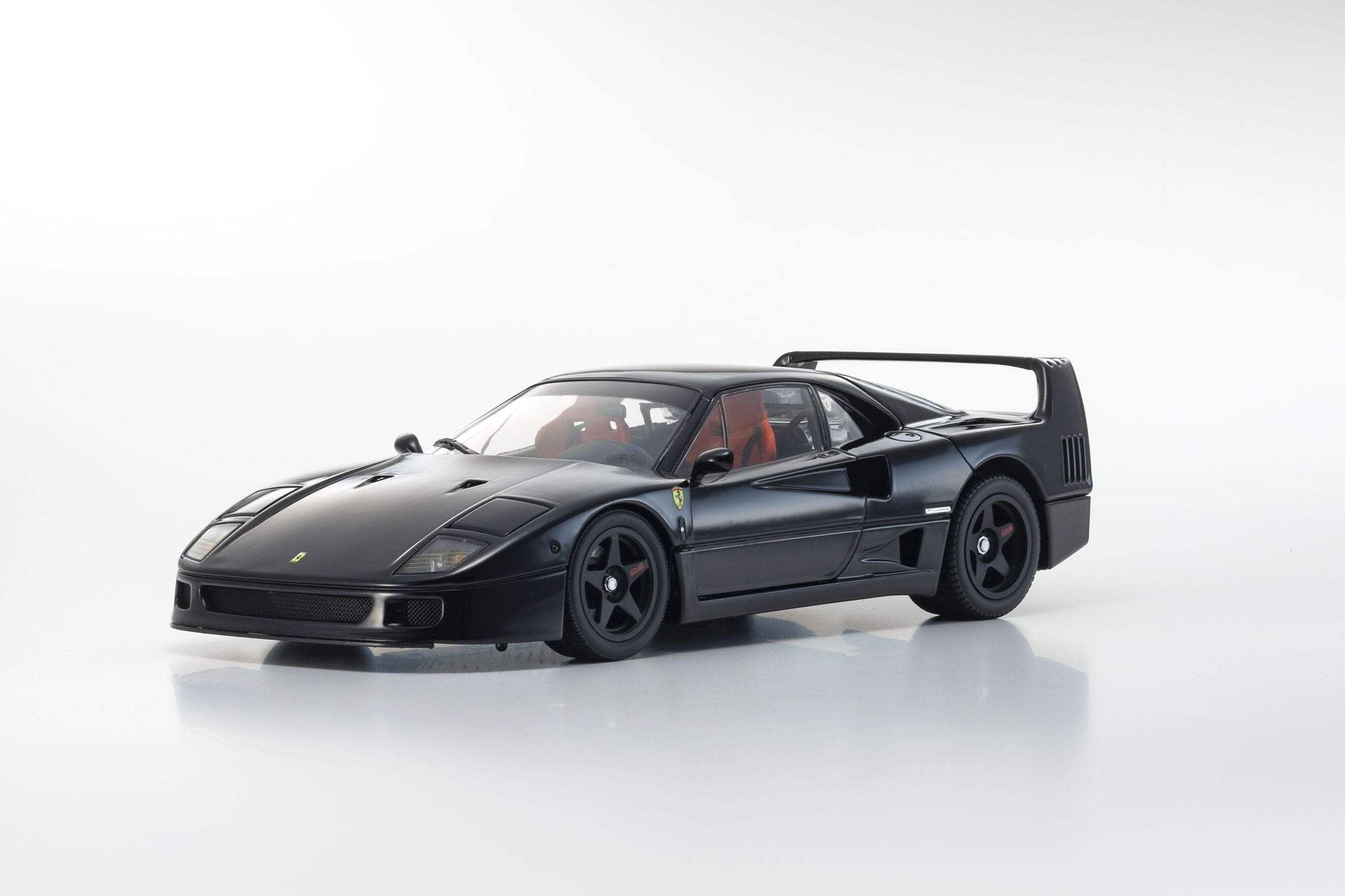 Ferrari F40 Black 1/18 Diecast Model Car by Kyosho