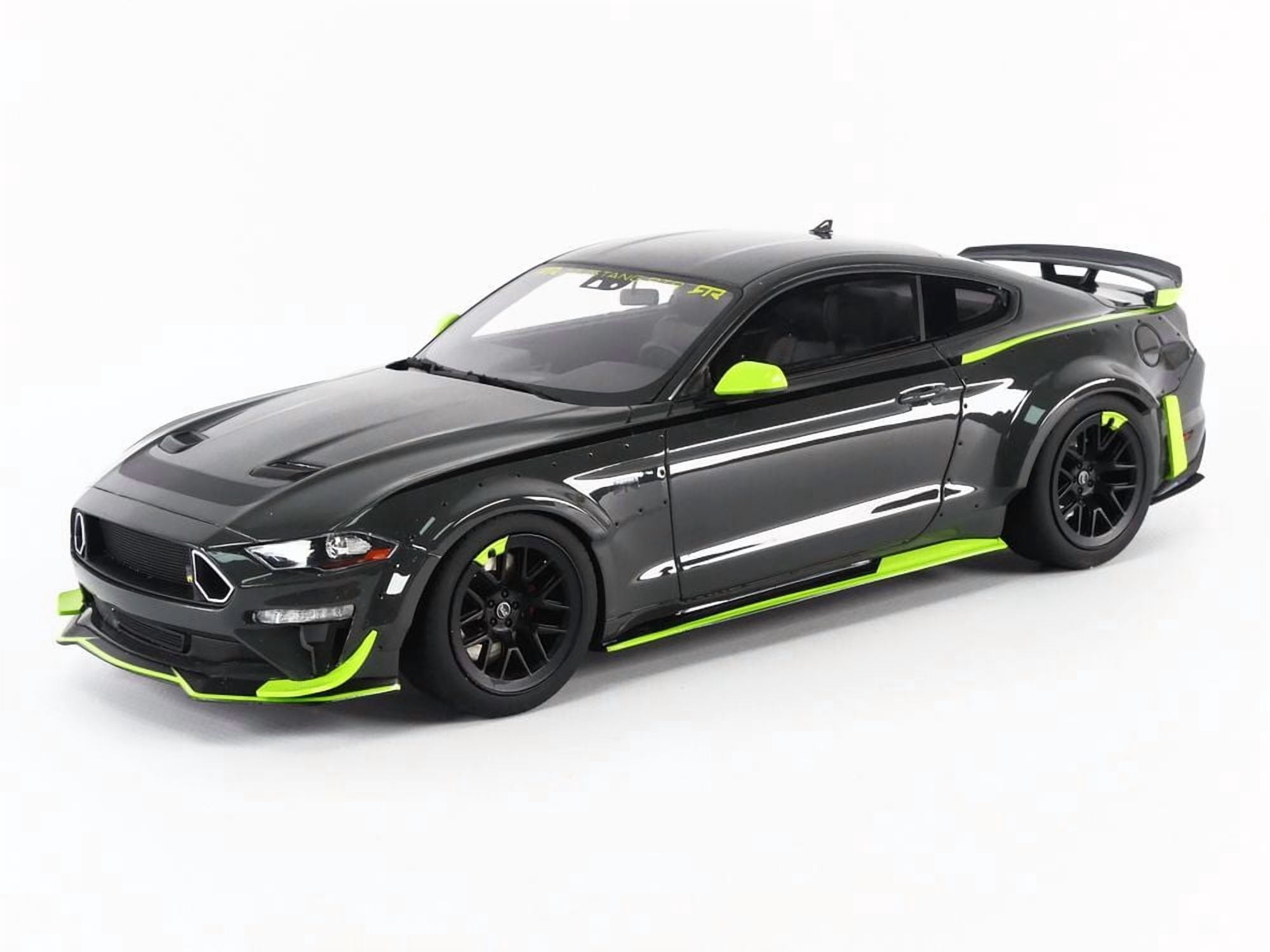 GT SPIRIT 1/18 - FORD Mustang RTR Spec 5