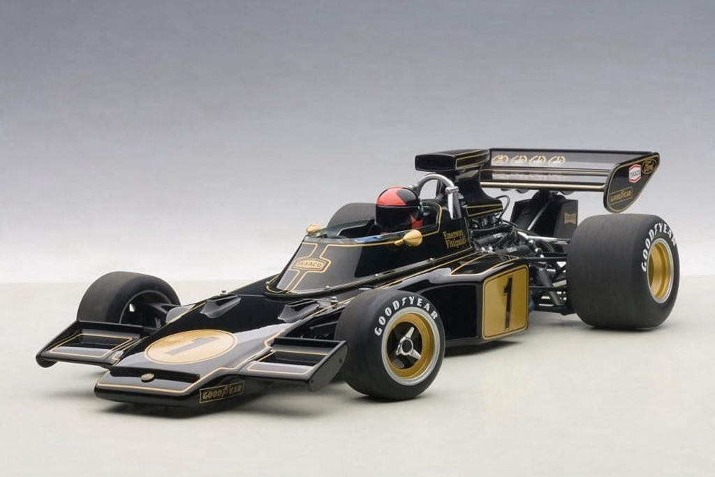 Lotus 72E 1973 Emerson Fittipaldi #1 with Driver Figure in Cockpit 1/18 Model Car by Autoart