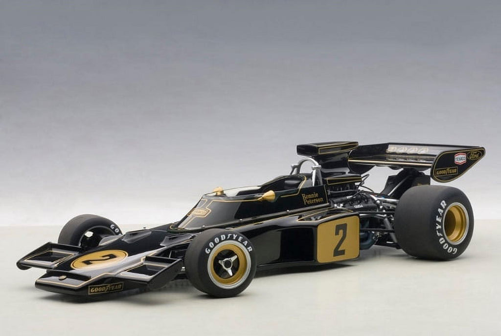 Lotus 72E 1973 Ronnie Peterson #2 1/18 Model Car by Autoart