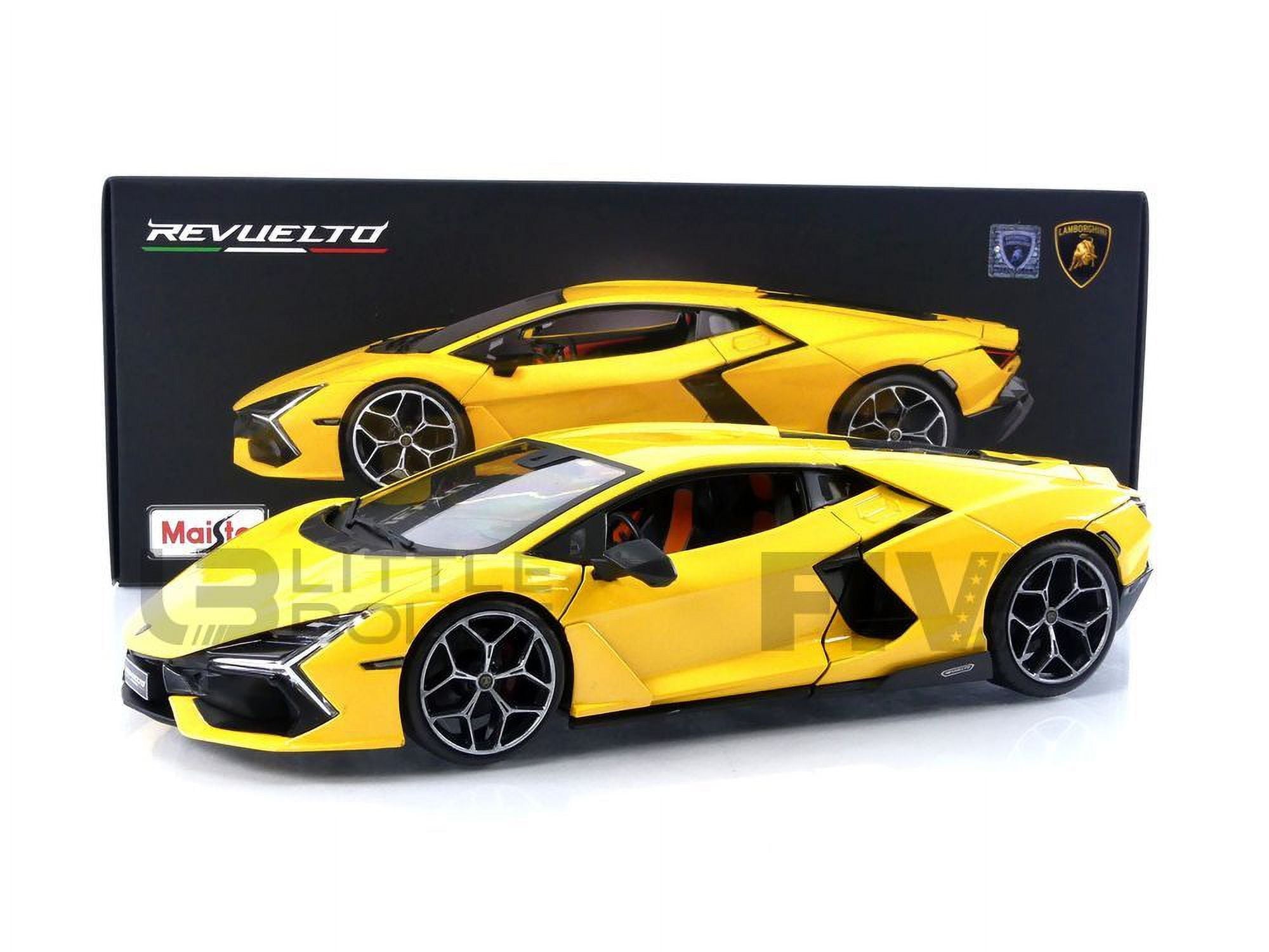 Maisto Lamborghini Revuelto 2023 Car Set, Metal Giallo Inti Metallic