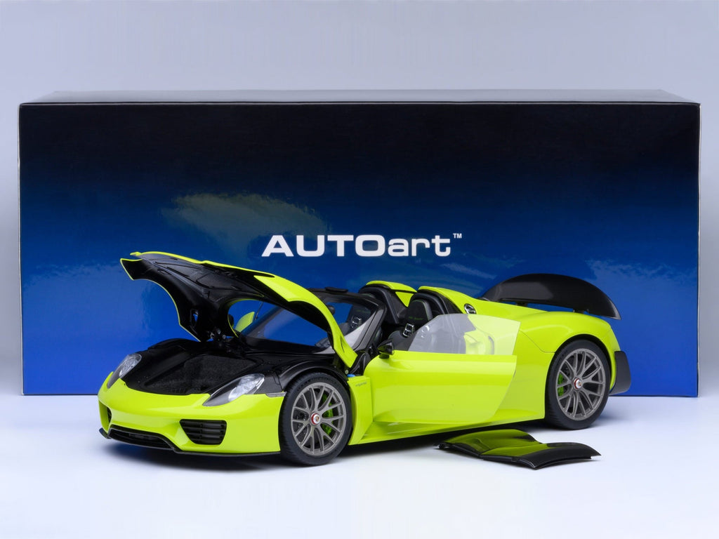 Porsche 918 Spyder "Weissach Package" Acid Green 1/18 Model Car by Autoart